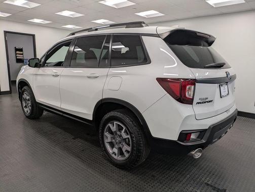2022 Honda Passport AWD TrailSport