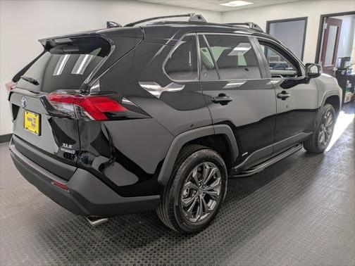 2024 Toyota RAV4 Hybrid XLE Premium