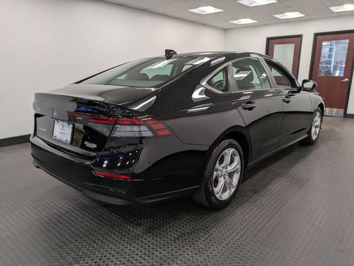 2023 Honda Accord LX 1.5T