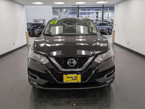2021 Nissan Rogue Sport SV