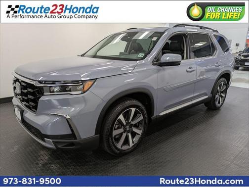 2023 Honda Pilot Touring 8-Passenger