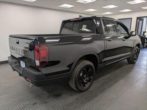 2025 Honda Ridgeline Black