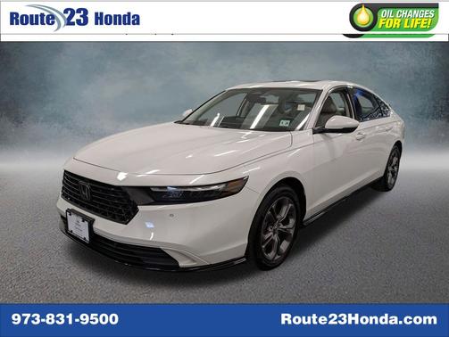 Platinum White Pearl 2023 Honda Accord Hybrid