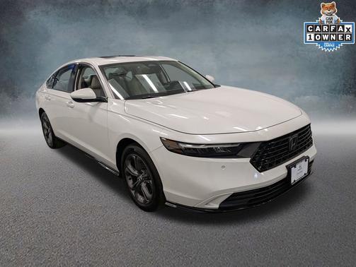 Platinum White Pearl 2023 Honda Accord Hybrid