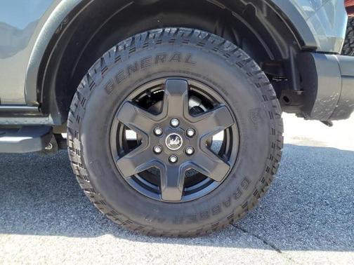 2021 Ford Bronco BLACK DIAMOND