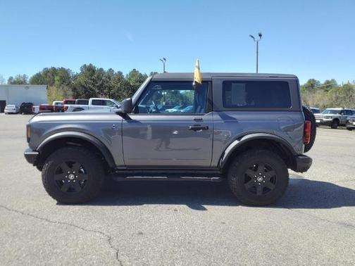 2021 Ford Bronco BLACK DIAMOND