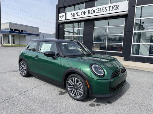 British Racing Green IV Metallic 2026 MINI Hardtop Cooper S