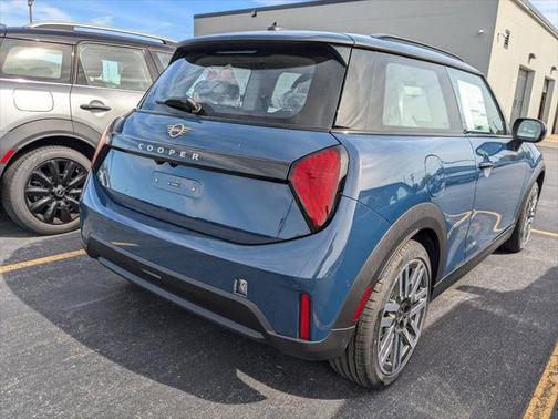 2025 MINI Hardtop Cooper