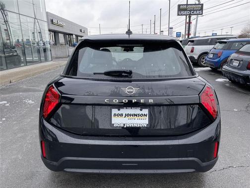 Midnight Black II Metallic 2026 MINI Hardtop Cooper