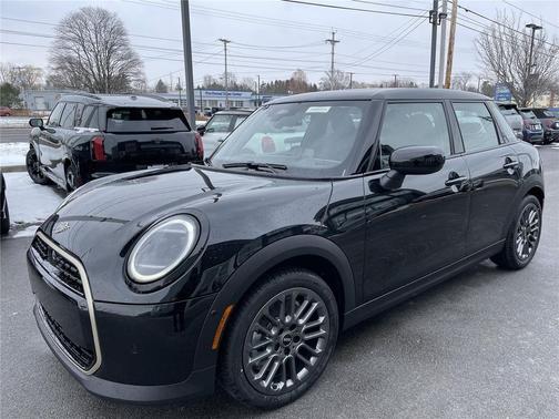 Midnight Black II Metallic 2026 MINI Hardtop Cooper