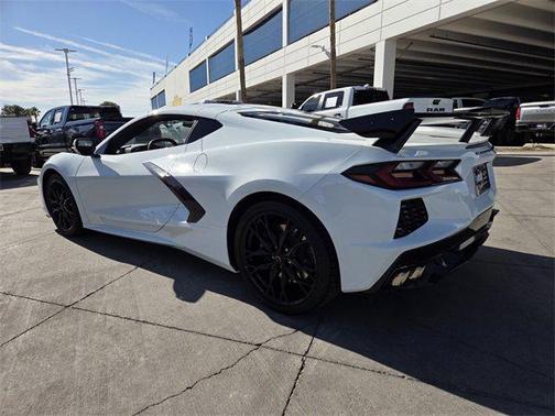2023 Chevrolet Corvette Stingray w/1LT