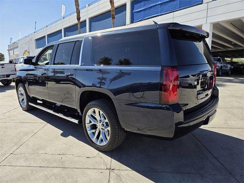 2019 Chevrolet Suburban LT