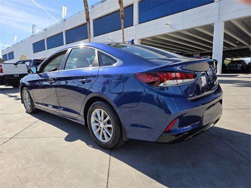 2019 Hyundai SONATA SE