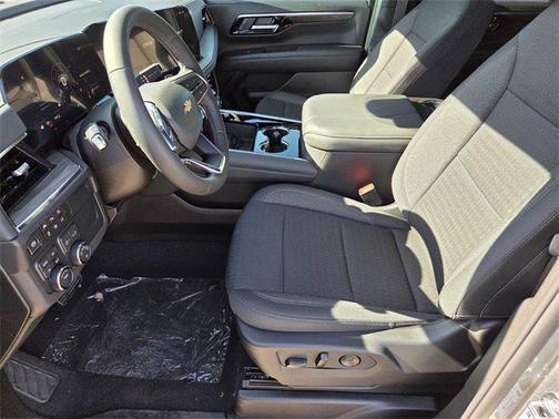2025 Chevrolet Tahoe LS
