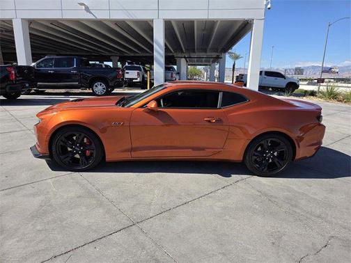 2022 Chevrolet Camaro RWD Coupe LT1