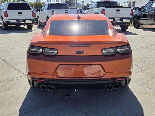 2022 Chevrolet Camaro RWD Coupe LT1