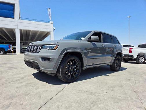 2021 Jeep Grand Cherokee Laredo