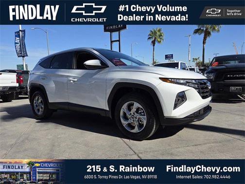 2023 Hyundai TUCSON SE