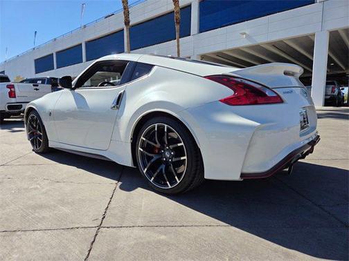 2020 Nissan 370Z NISMO