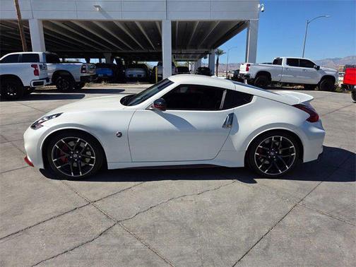 2020 Nissan 370Z NISMO