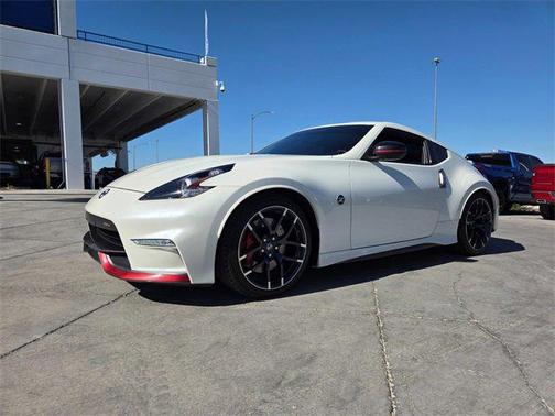 2020 Nissan 370Z NISMO