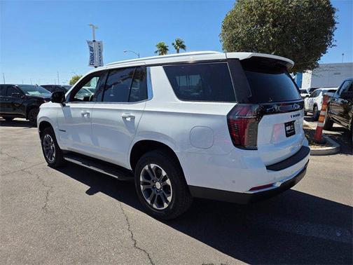 2025 Chevrolet Tahoe LS