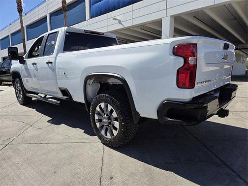 2024 Chevrolet Silverado 2500 Custom