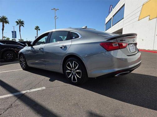 2023 Chevrolet Malibu FWD RS