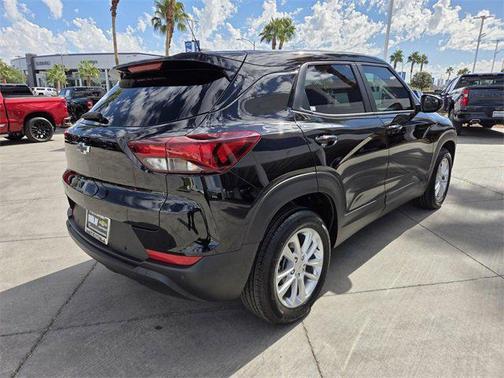 2025 Chevrolet Trailblazer LS