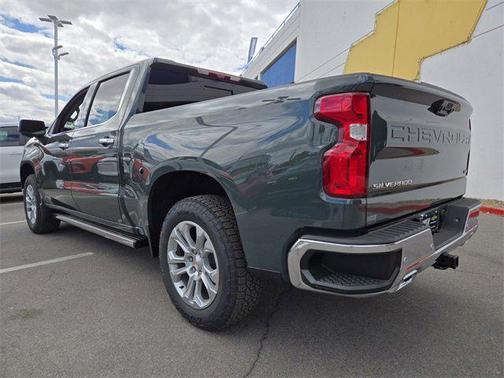 2025 Chevrolet Silverado 1500 LTZ