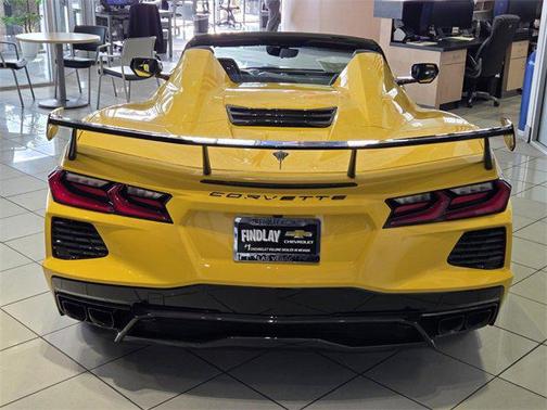 2026 Chevrolet Corvette Stingray w/2LT