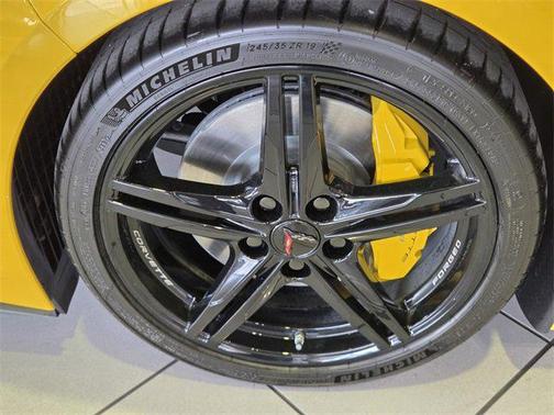 2026 Chevrolet Corvette Stingray w/2LT