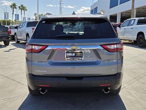 2020 Chevrolet Traverse LT Cloth