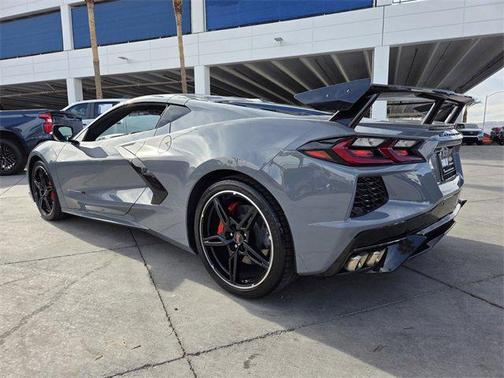 2025 Chevrolet Corvette Stingray w/2LT