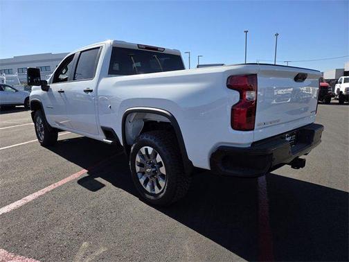 2026 Chevrolet Silverado 2500 Custom