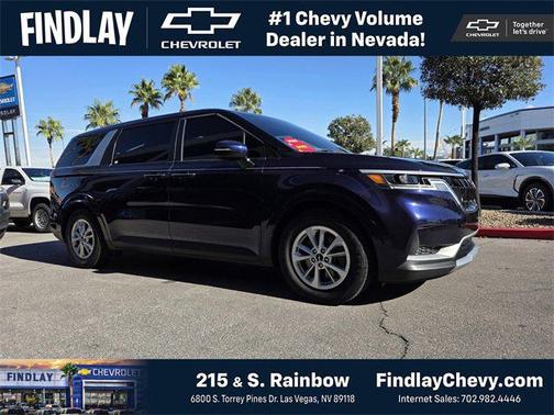 2024 Kia Carnival LX