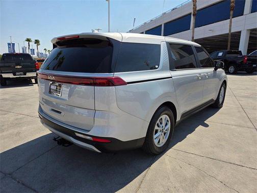 2022 Kia Carnival LXS