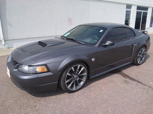 2004 Ford Mustang Base