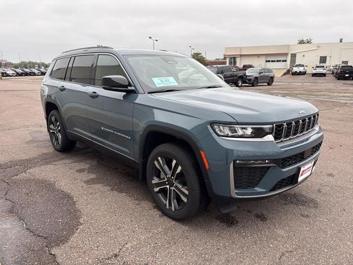 Steel Blue 2027 Jeep Grand Cherokee L Limited