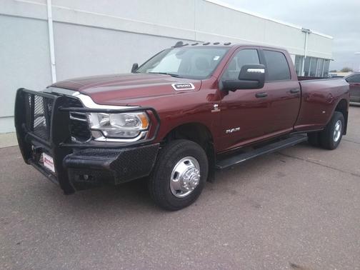 2023 RAM 3500 Big Horn Crew Cab 4x4 8' Box