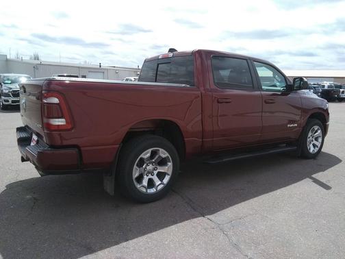 Delmonico Red Pearlcoat 2019 RAM 1500 Big Horn