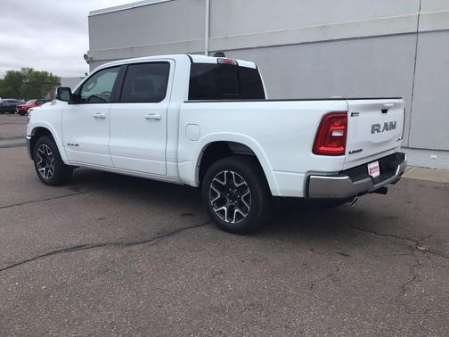 Bright White Clearcoat 2026 RAM 1500 Laramie