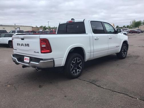 Bright White Clearcoat 2026 RAM 1500 Laramie