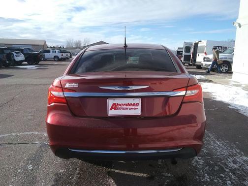 2011 Chrysler 200 Touring