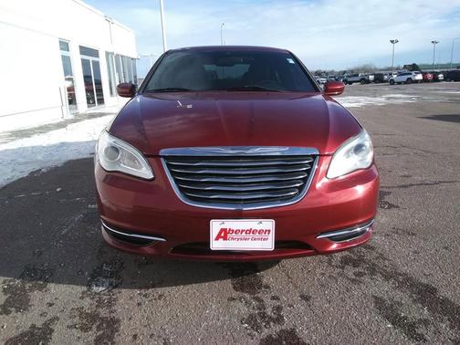 2011 Chrysler 200 Touring
