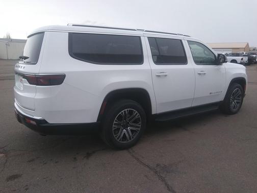 2025 Jeep Wagoneer L Series I 4x4