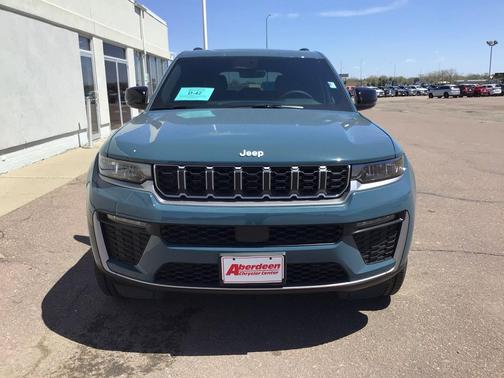 Steel Blue 2026 Jeep Grand Cherokee Limited