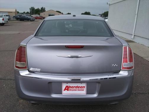 2014 Chrysler 300C Base