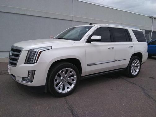 White Diamond Tricoat 2015 Cadillac Escalade Premium