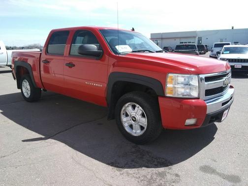 Victory Red 2010 Chevrolet Silverado 1500 LT